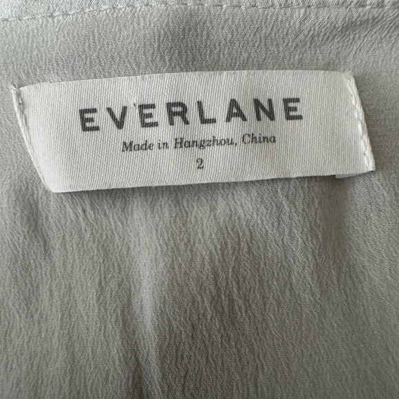 Everlane Gray V Neck Sleeveless Silk Shift‎ Dress Size 2 - Picture 4 of 8